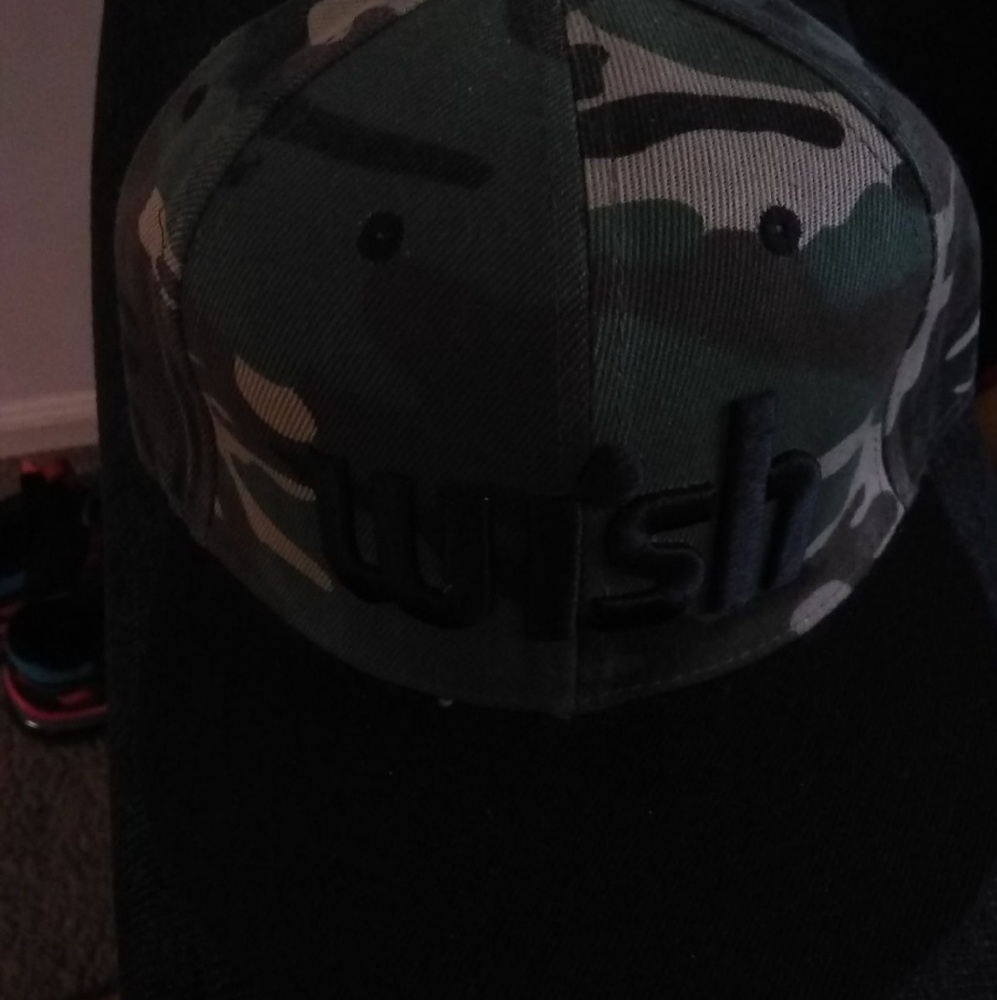 Snapback hat